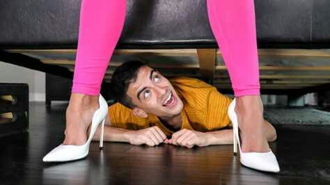 LilHumpers – Missy Martinez – Hide And Peep