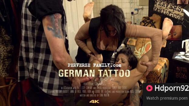 Perverse Family – German Tattoo Sandra & Suzan – E11