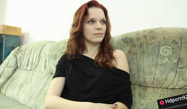 AmateursFromBohemia – Sissy Gold – Amateur couple tries new toys