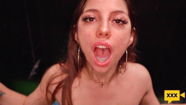 Roma swallows everything – Roma Amor
