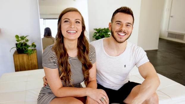 HotGuysFuck – Kenzie Love – Mason Nicklaus Stuffs His Ass With A Butt Plug And Nails Curvy Babe Kenzie Love
