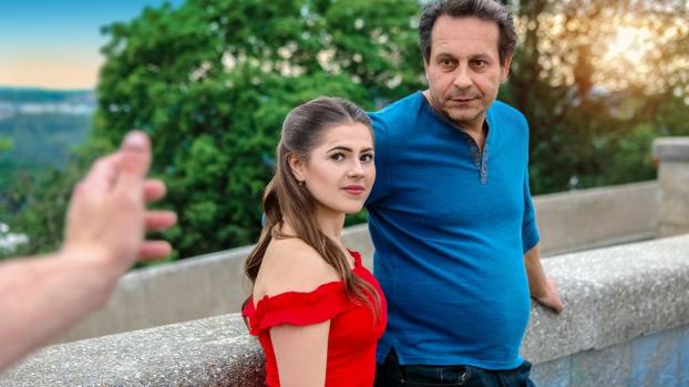 Hunt 4K – Serina Gomez – Anything goes in Prague! You can enjoy the architecture; you can fuck taken women! – E29