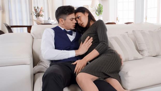 Brazzers Exxtra – Rae Lil Black – Your Day With Rae