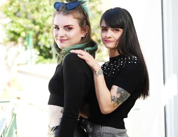 jacquieetmicheltv – Marina answered the call of Trixy, 21 years old…