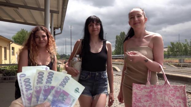 CzechStreets – Sex With A Conductor In The Toilet – E146
