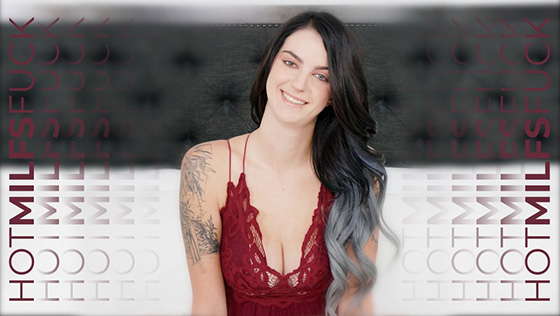 HotMILFsFuck – Christina – Working For The Presidents