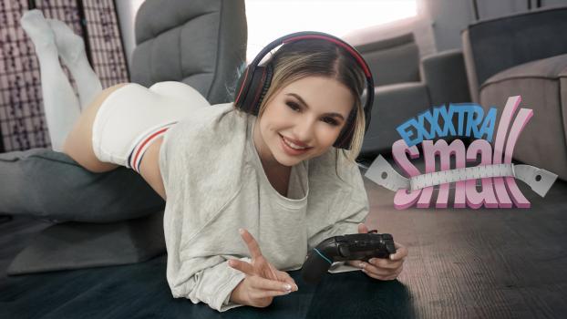 ExxxtraSmall – Aria Banks – Cum Get Me